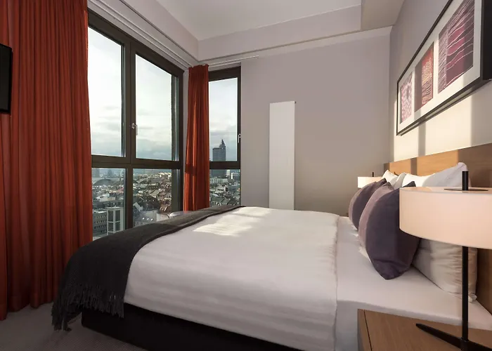 Adina Frankfurt Neue Oper 4*