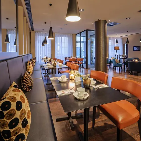 Aparthotel Adina Frankfurt Neue Oper
