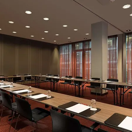 Aparthotel Adina Frankfurt Neue Oper