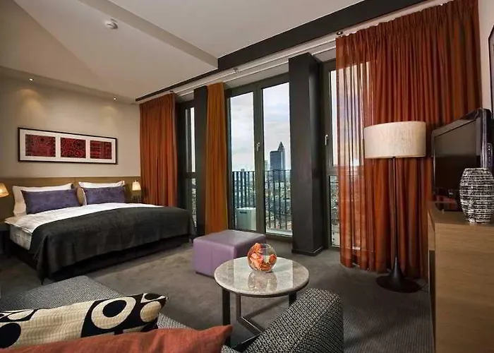 Hotel apartamentowy Adina Frankfurt Neue Oper 4*