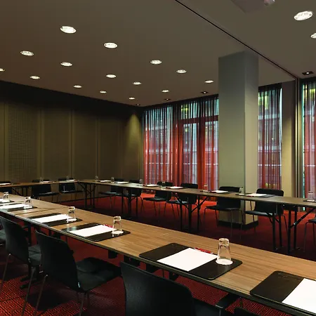 Adina Frankfurt Neue Oper Apart-hotel