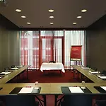 法兰克福纽尔欧泊阿迪娜公寓 公寓式酒店 美因河畔法兰克福