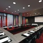 公寓式酒店 法兰克福纽尔欧泊阿迪娜公寓 4*