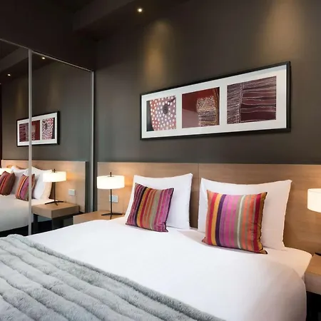 アディナ ノイエ オーパー