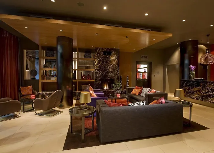 Aparthotel Adina Frankfurt Neue Oper 4*